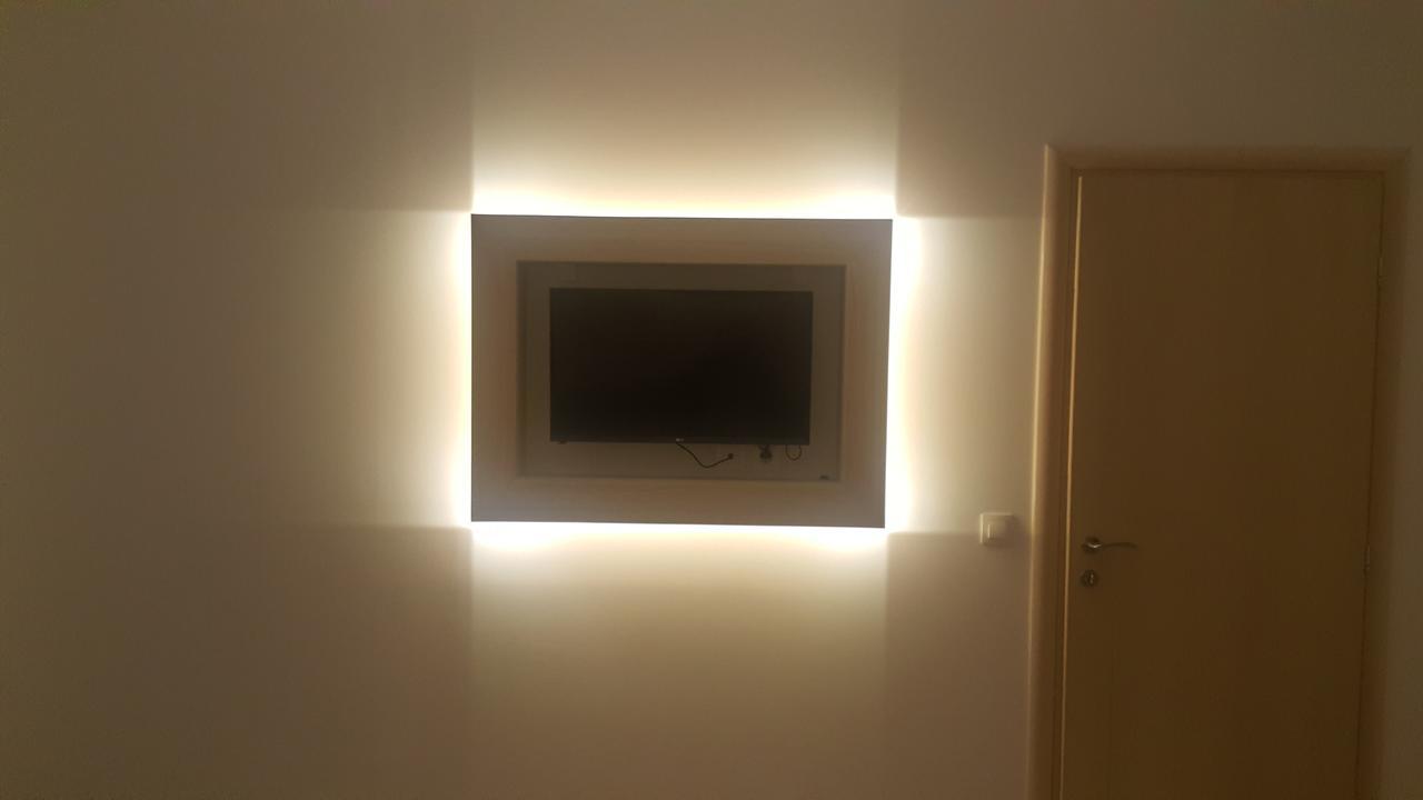 Mihalis Apartments Himarë Eksteriør billede
